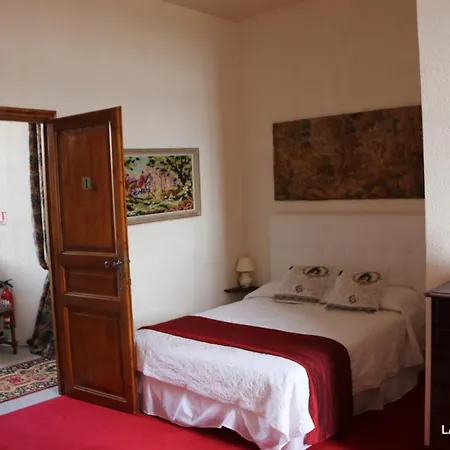 Manoir Courtyard cottage rental Vendee Monsireigne Buitenkant foto