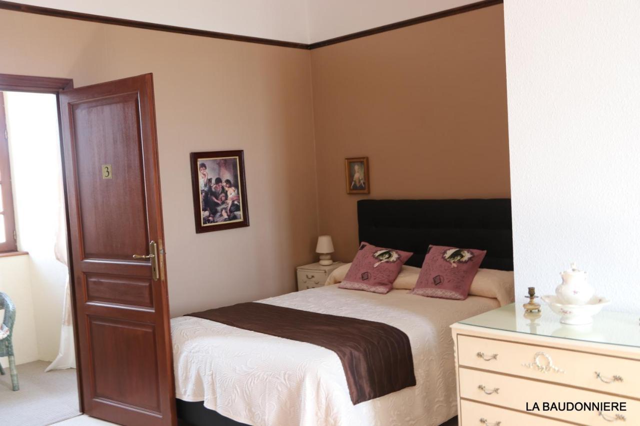 Holiday home D'hote Manoir De La Baudonniere Monsireigne